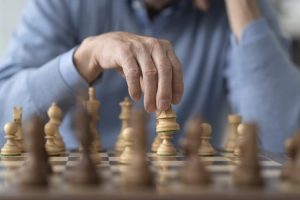 Lire la suite à propos de l’article Accessoires d’échecs pour le joueur passionné