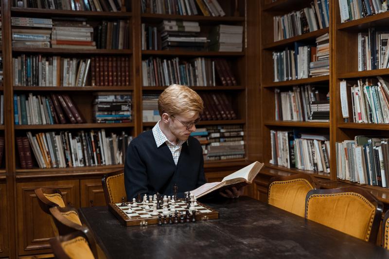 You are currently viewing Livres d’échecs : découvrez les meilleurs ouvrages pour améliorer votre jeu