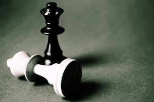 Lire la suite à propos de l’article Comment jouer aux échecs pour les débutants : guide complet