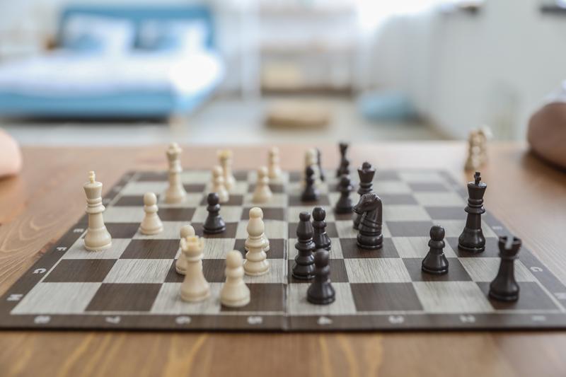 Lire la suite à propos de l’article Jeux d’échecs classiques – Jouez et améliorez votre stratégie